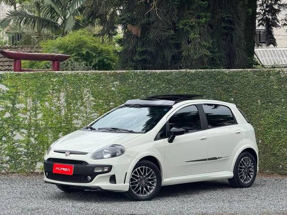 FIAT PUNTO 1.8 BLACKMOTION 16V FLEX 4P AUTOMATIZADO